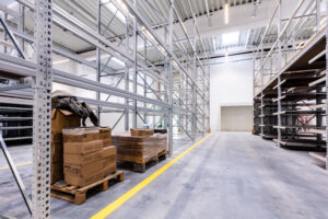 Warehouse industrial hall racking storage racks